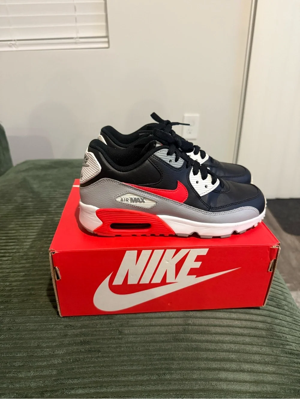 Nike Air Max 90 LTR (GS) 5Y (Big Kid) - Picture 1 of 5